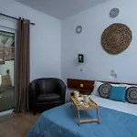 Casa Mikele By Sarikas - Sea Side And -adults Only Faliraki