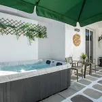 Casa Mikele By Sarikas - Sea Side And -adults Only 2*