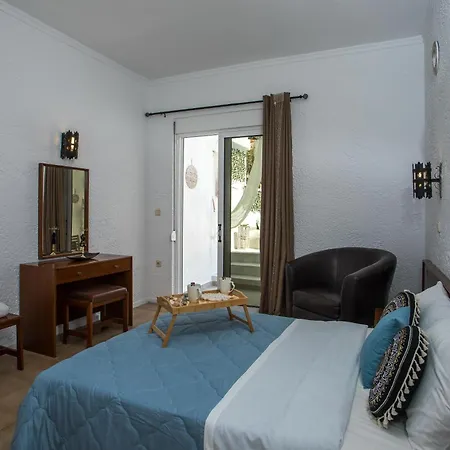 Szálloda Casa Mikele By Sarikas - Sea Side And -adults Only