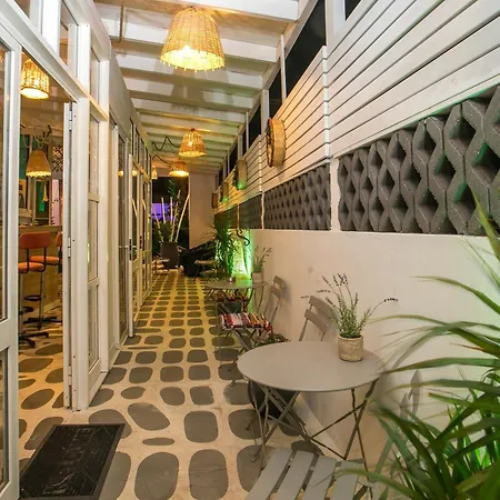 Casa Mikele By Sarikas - Sea Side And -adults Only Hotel