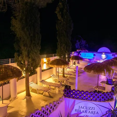 Casa Mikele By Sarikas - Sea Side And -adults Only Hotel 2*