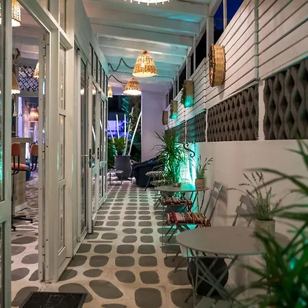 Casa Mikele By Sarikas - Sea Side And -adults Only Hotel