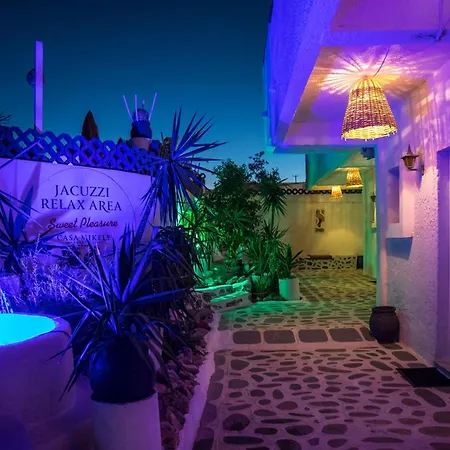 Casa Mikele By Sarikas - Sea Side And -adults Only Szálloda 2*