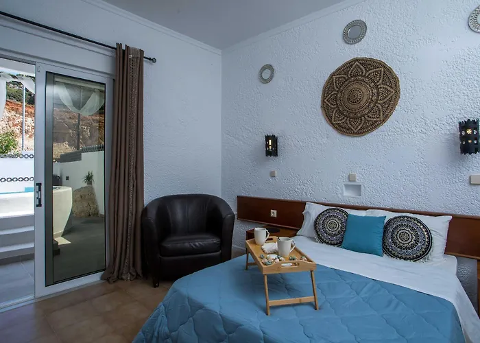Casa Mikele By Sarikas - Sea Side And -adults Only Faliraki