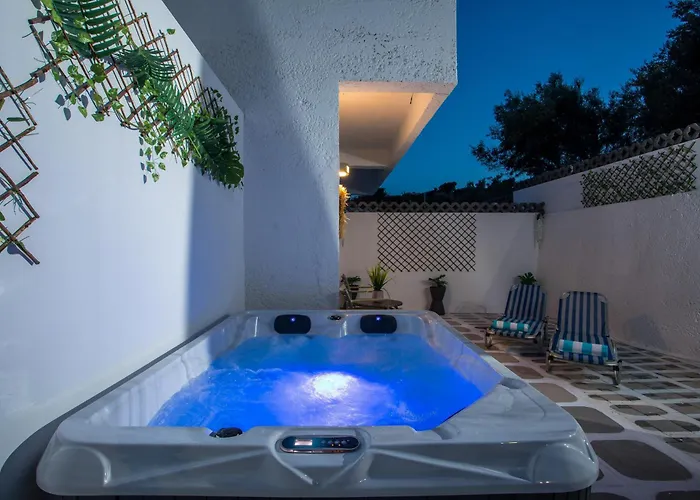 Hotel Casa Mikele By Sarikas - Sea Side And -adults Only 2*