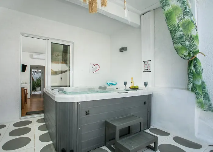 Hotel Casa Mikele By Sarikas - Sea Side And -adults Only Faliraki