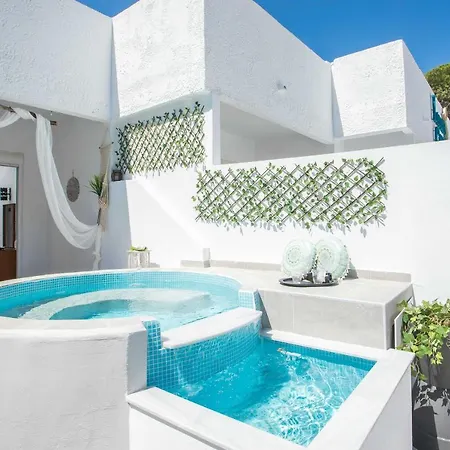 Hotel Ladikos Garden