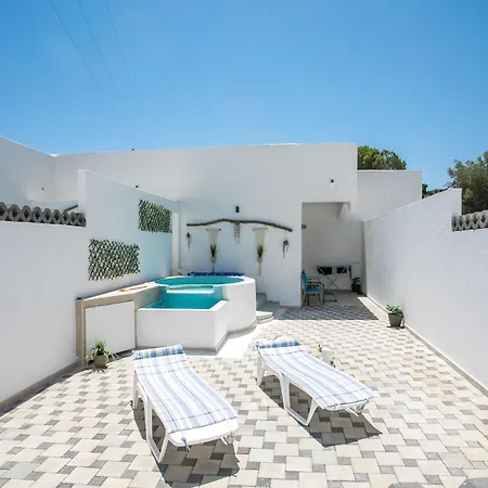 Casa Mikele By Sarikas - Sea Side And -adults Only 2* Φαληράκι