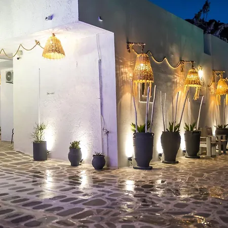 Casa Mikele By Sarikas - Sea Side And -adults Only 2*